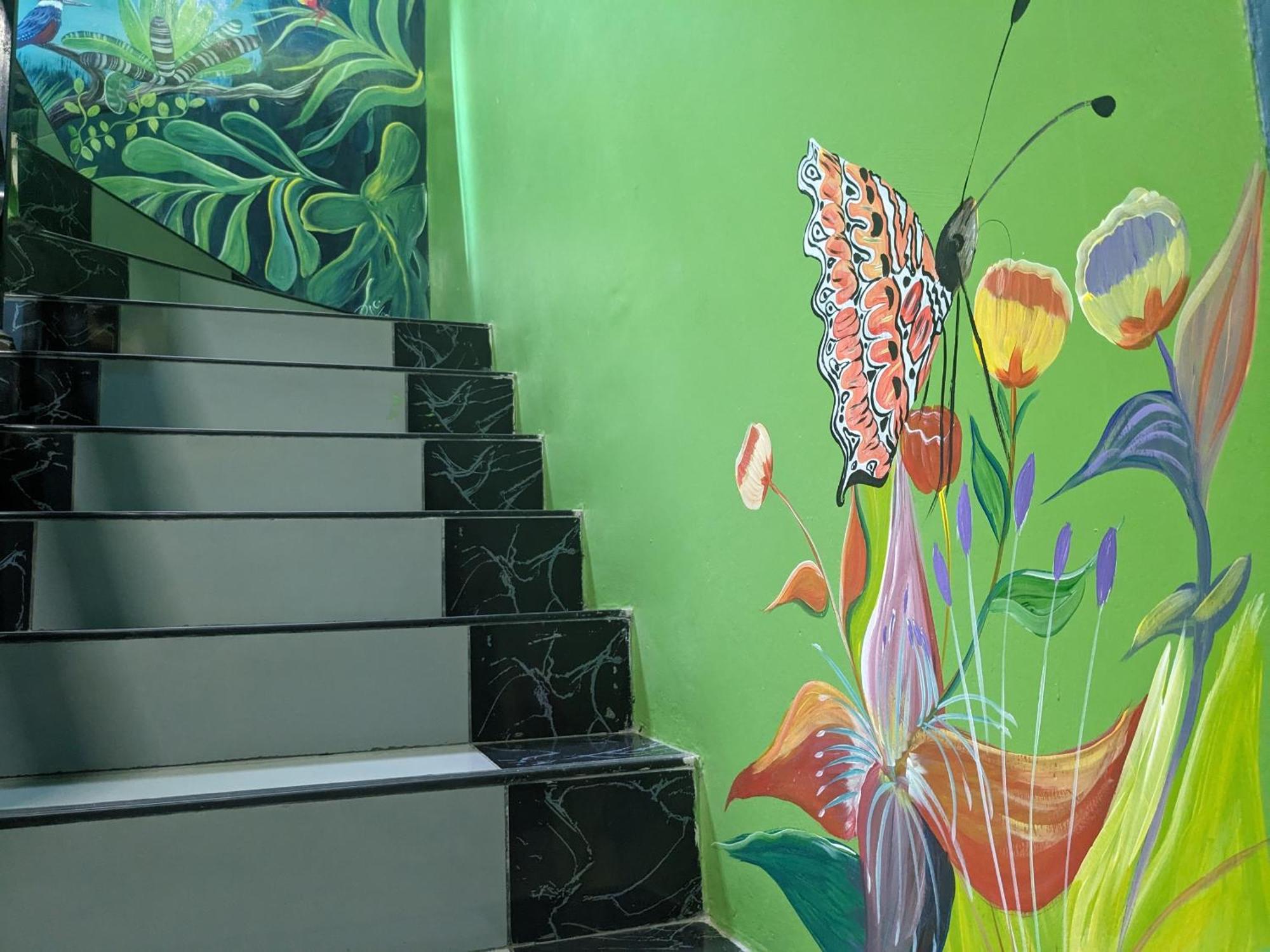 Amazon Dream Hostel With Ac And Starlink อีกีโตส ภายนอก รูปภาพ