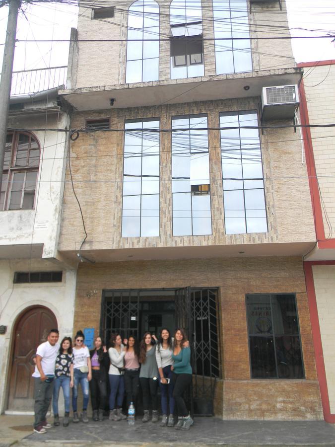 Amazon Dream Hostel With Ac And Starlink อีกีโตส ภายนอก รูปภาพ