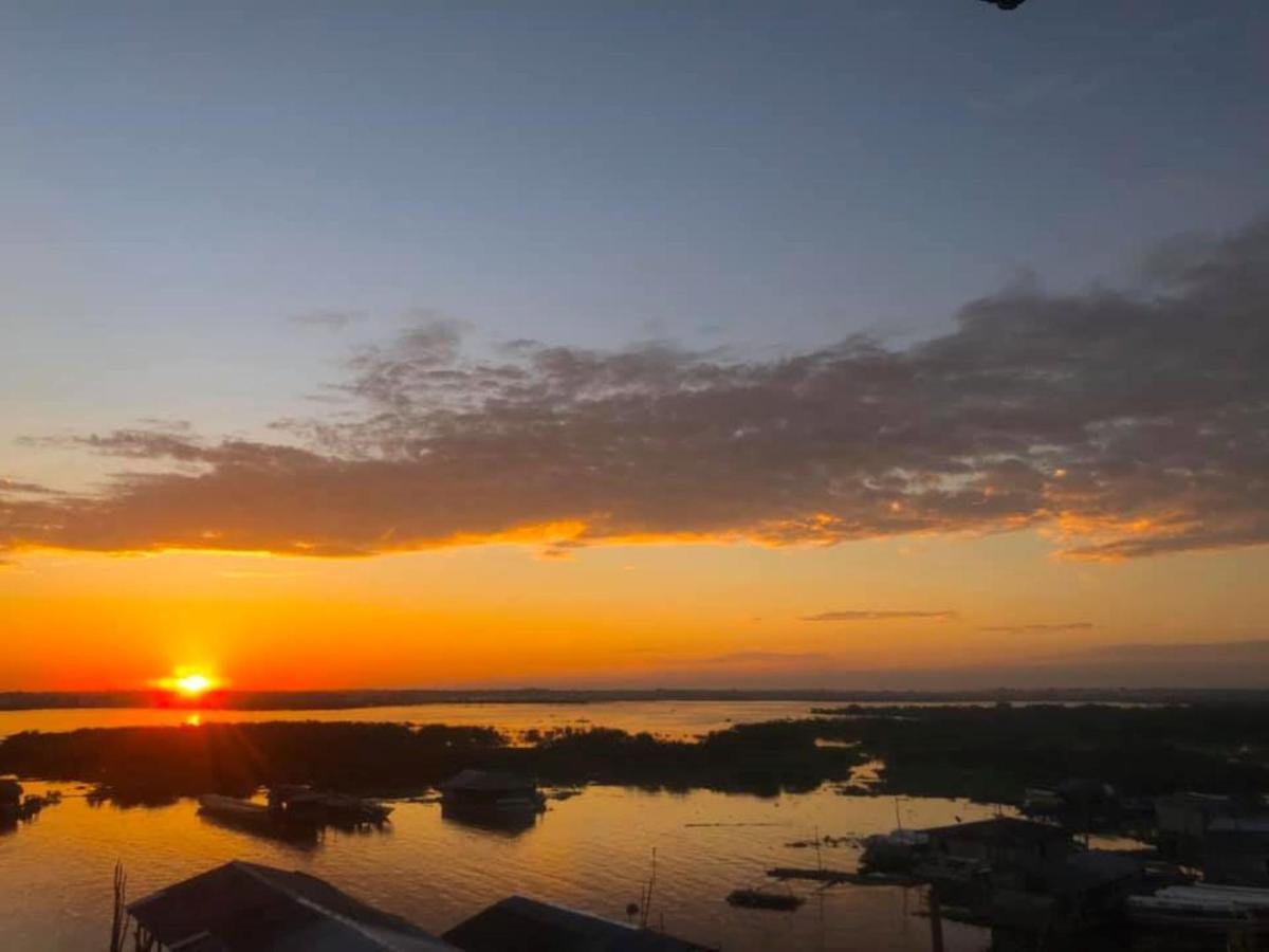 Amazon Dream Hostel With Ac And Starlink อีกีโตส ภายนอก รูปภาพ